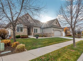 353 S Florentine Ln, Centerville, UT 84014