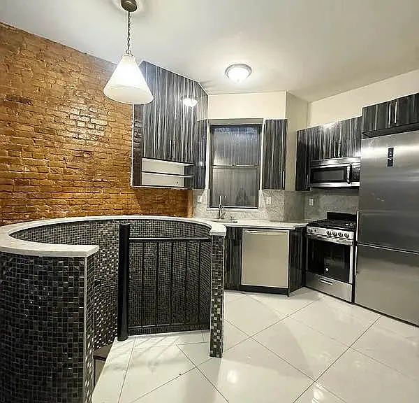 167 Mott St #1BA — Photo 5