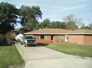 131 Short St, Sulphur, LA 70665