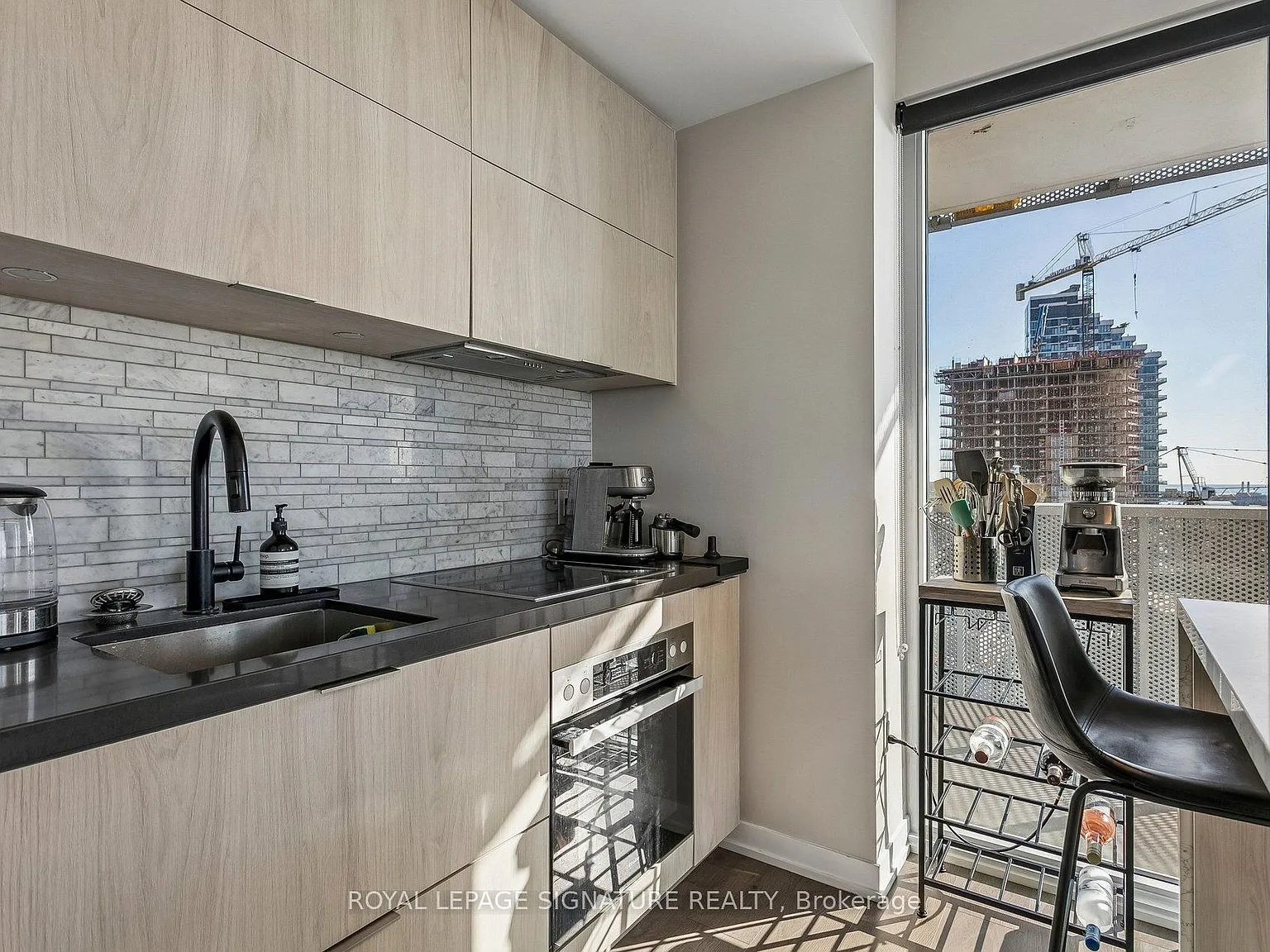 3 bed, $3,800 — Photo 4