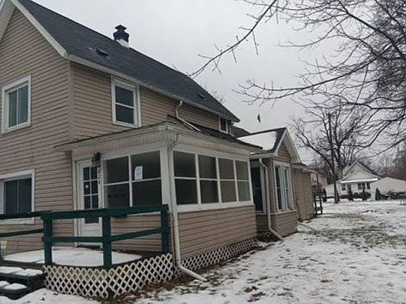 5th image of 624 Alger Ave
