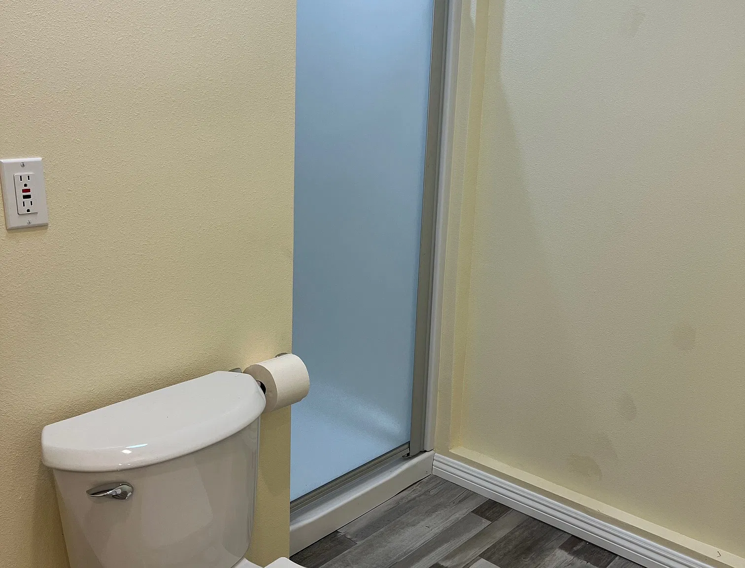 1 bed, $2,000 — Photo 2