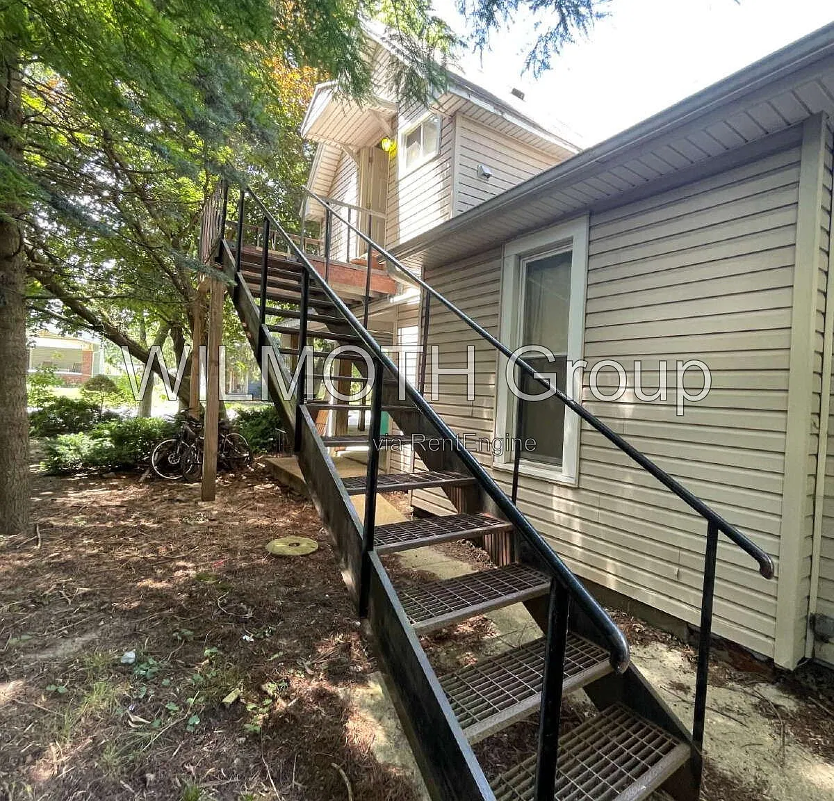 1 bed, 1.0 bath, 648 sqft, $795 — Photo 2