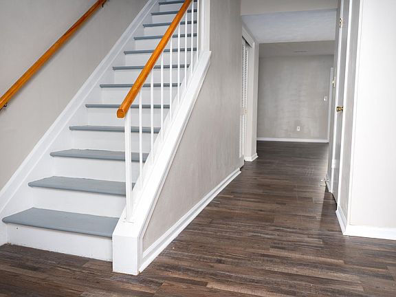 5th image of 3101 Link Rd APT 63
