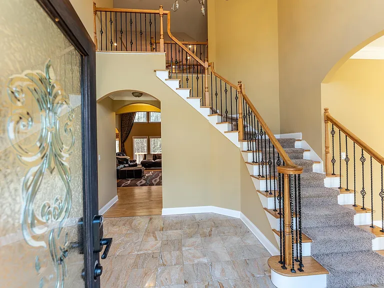 940 Forest Overlook Dr SW — Photo 4