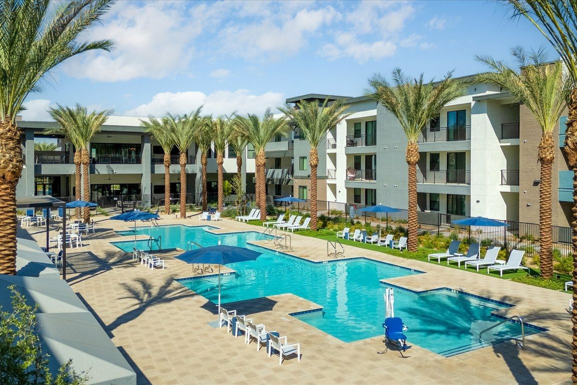 Resort-Style Pool