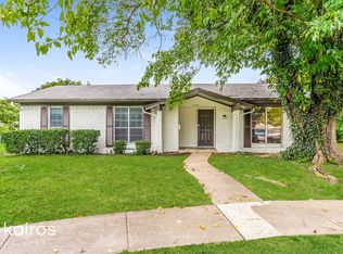 350 Davis Cir, Duncanville, TX 75116