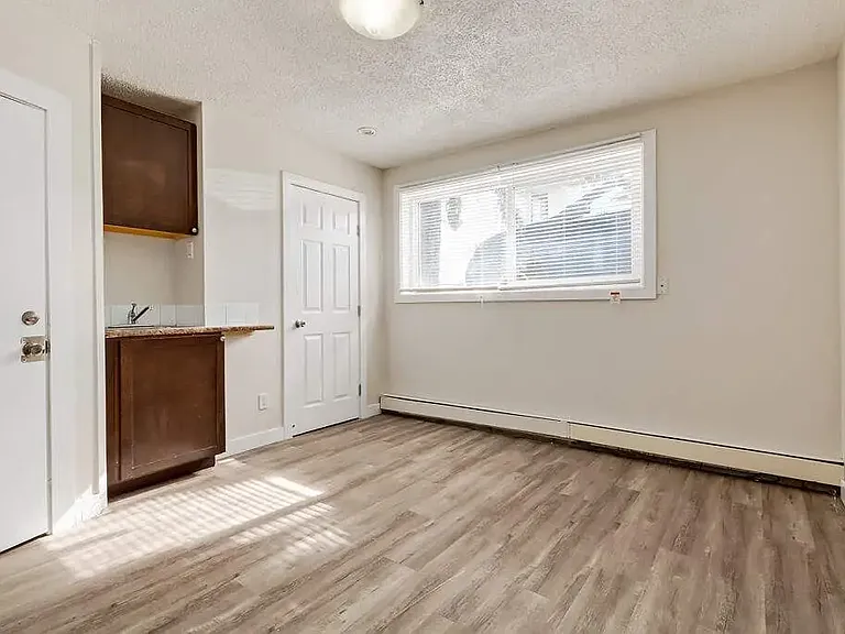 7920 71st St NW #101 — Photo 9