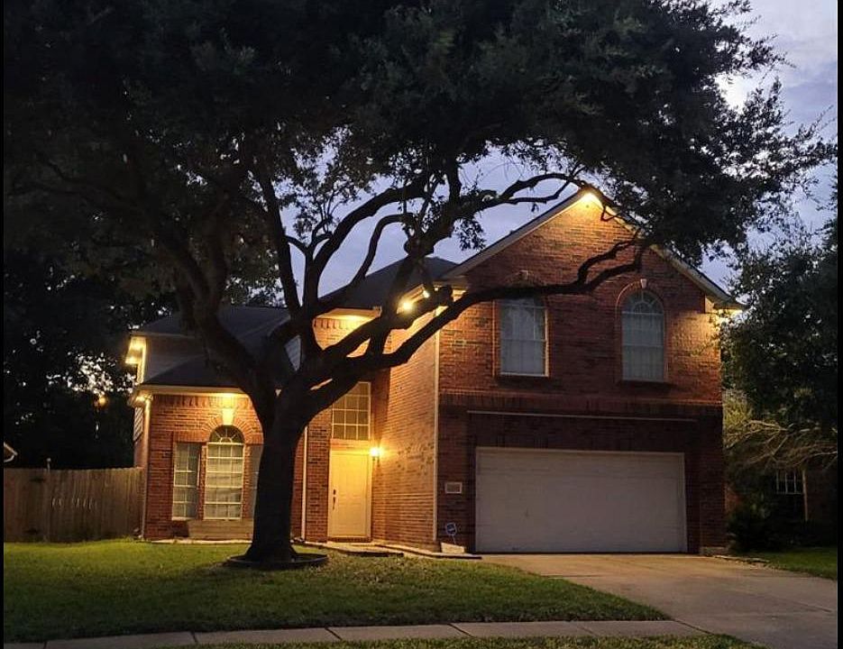 1st image of 12918 Stratford Heights Dr