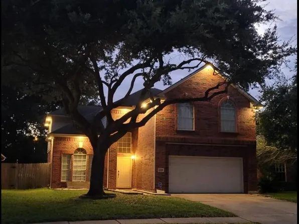 12918 Stratford Heights Dr, Sugar Land, TX 77498