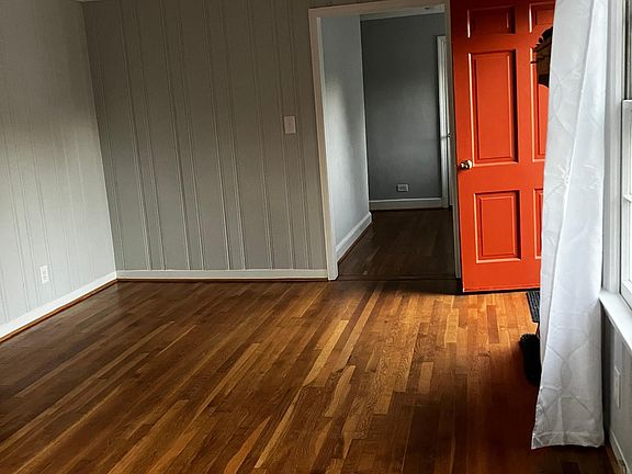 front entry/dining area