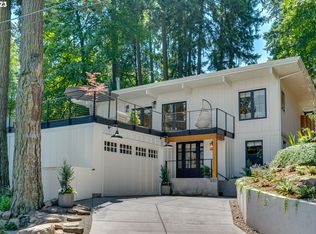 550 Middlecrest Rd, Lake Oswego, OR 97034