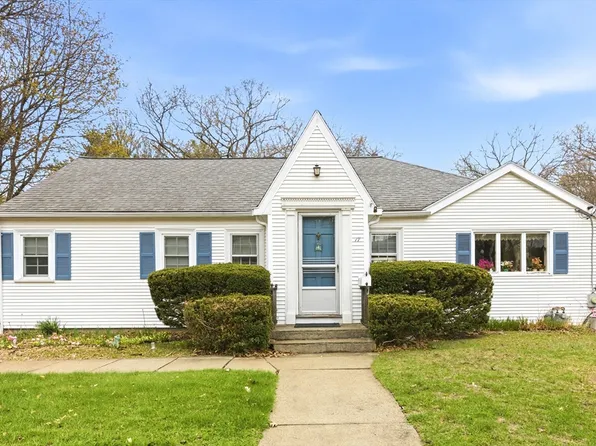 17 Evergreen Rd, Needham, MA 02494