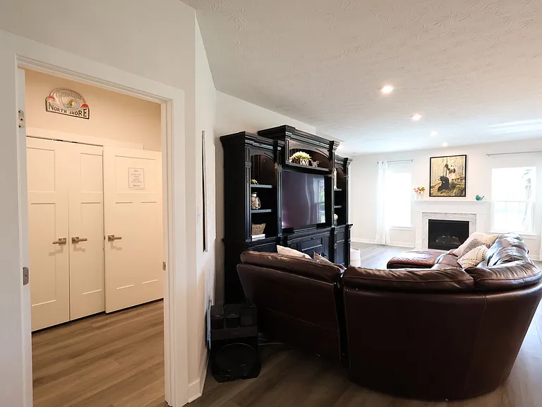 65 Mariner Dr — Photo 35
