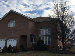 19849 Green Meadows Pkwy, Mokena, IL 60448