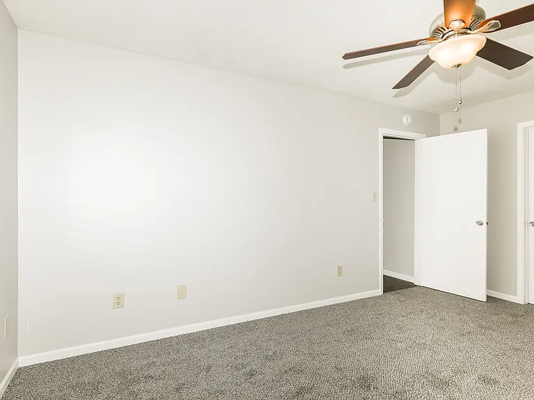 11150 Fall Dr — Photo 9