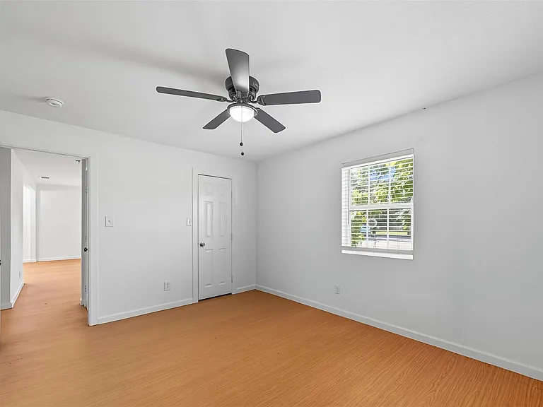 708 Union Ave — Photo 17