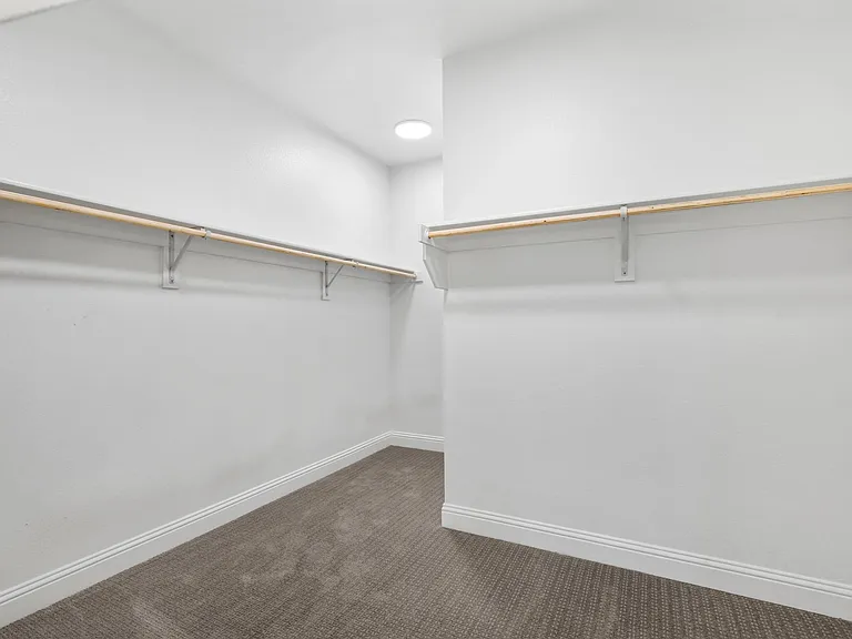 228 Sunset Ln — Photo 21
