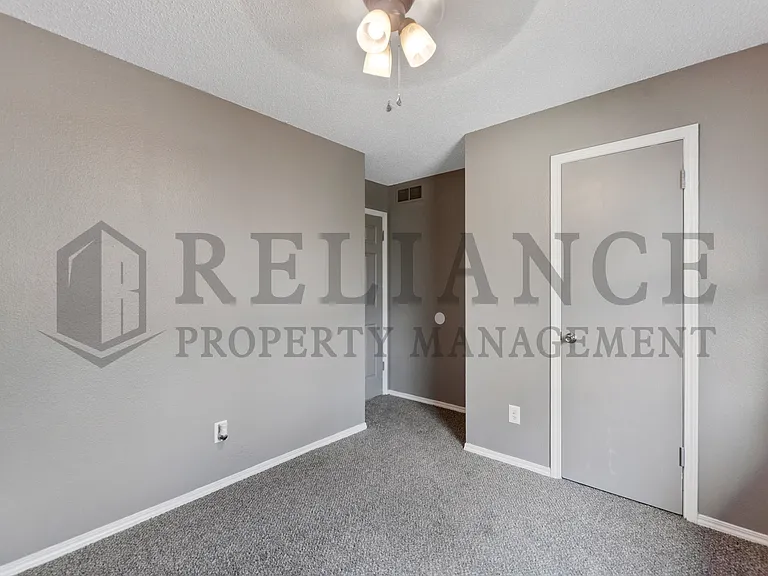 1526 E Fortuna St — Photo 24
