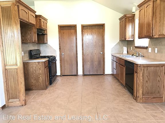 5th image of 9309 Crooked Creek Ln