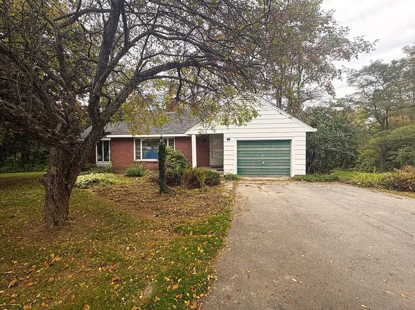 770 Lakeview Drive, China, ME 04358