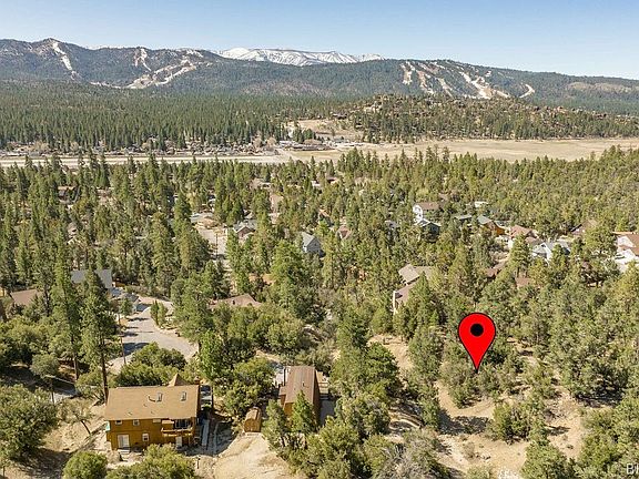 2nd image of 1105 Crater Mountain Dr