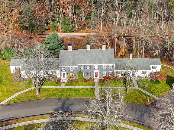 3rd image of 21 Jericho Rd #21