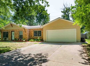 21846 Christopher Dr, Elkhart, IN 46516
