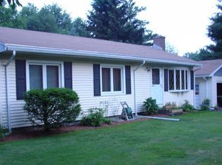 12 Gilmore Rd, Southborough, MA 01772