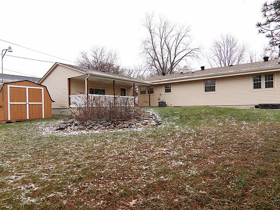 2nd image of 2212 S Willard Ave