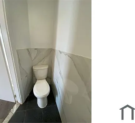 80 Linden St — Photo 7