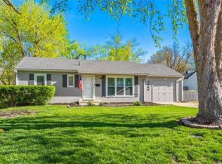 7906 W 80th St, Overland Park, KS 66204