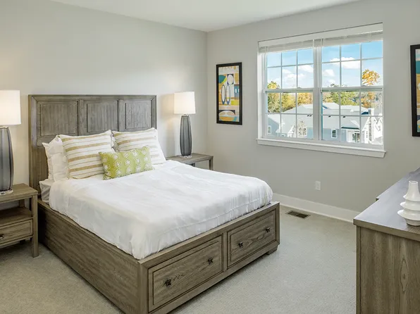 The Cove at Gateway Commons