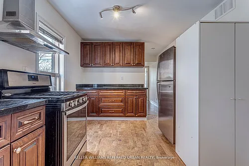 2976 Lake Shore Blvd W #2 Photo 1