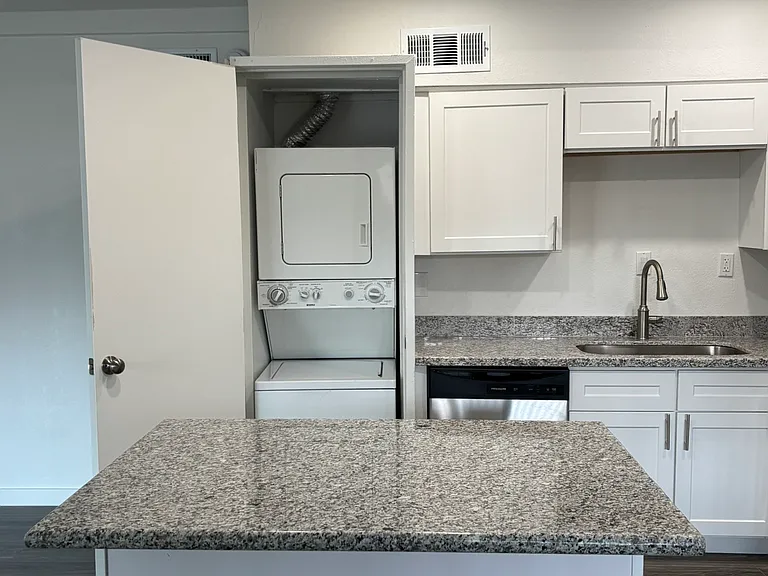 6565 N 17th Ave #14 — Photo 6