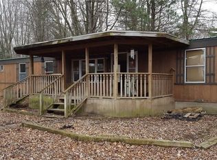 2697 Lyndonville Rd, Medina, NY 14103