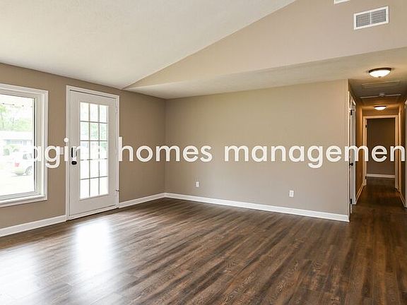 4th image of 9064 Cambridge Dr