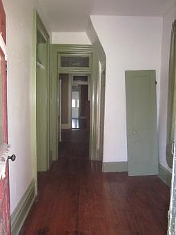 3rd image of 506 S Main St