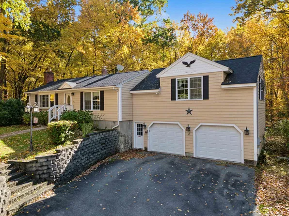 5 Hovey Meadow Road, Atkinson, NH 03811
