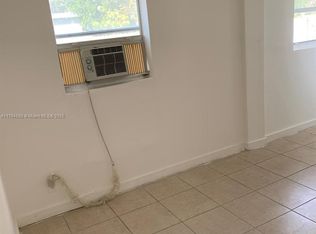517 NW 1st Ave APT 1-4, Hallandale, FL 33009