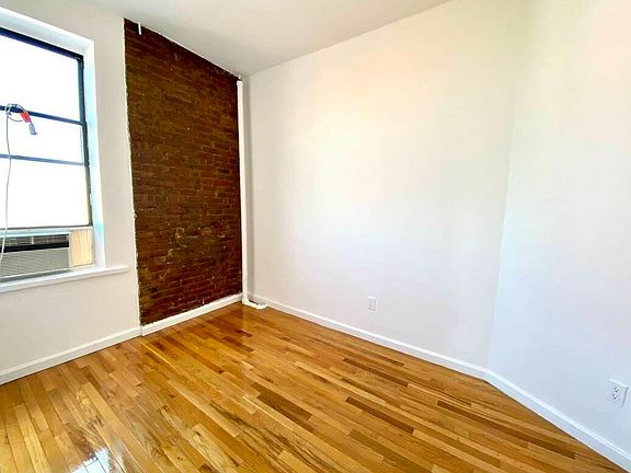 3rd image of 50 Avenue B #5DD