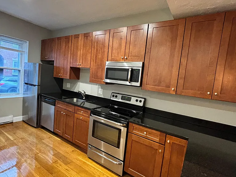 40 Medford St #1 — Photo 1