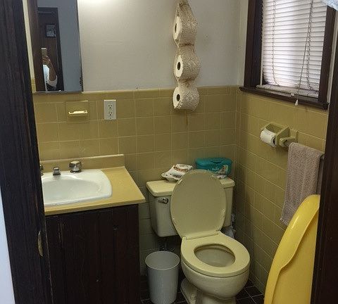 4th image of 12 Maple Ave #2nd