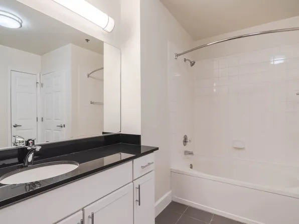 131 Dudley Street image 11 of 40