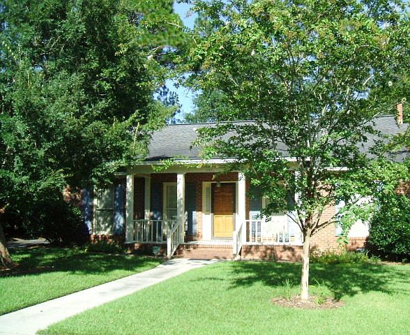 1st image of 1601 Cypress Ln