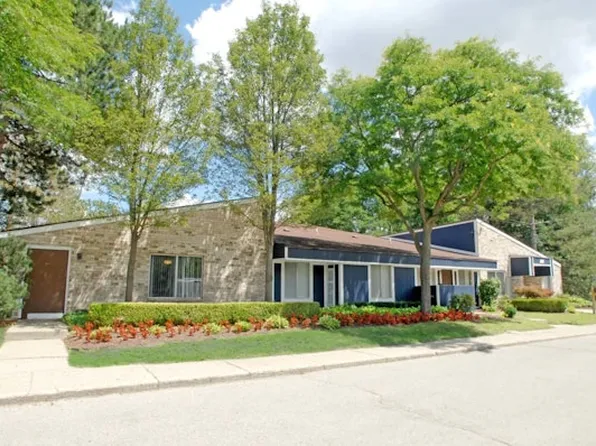 Spring Hill, 45710 Spring Ln #4036-103, Utica, MI 48317