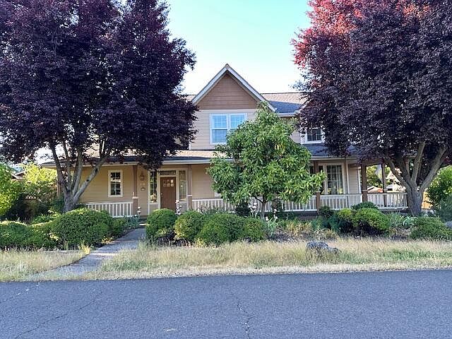 1st image of 870 Singler Ln