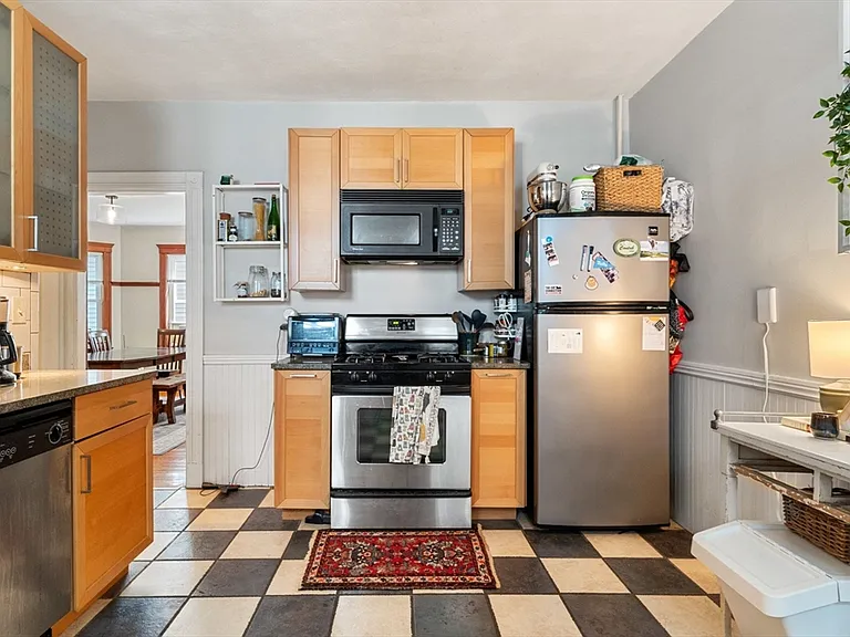 14 Trescott St #1 — Photo 8