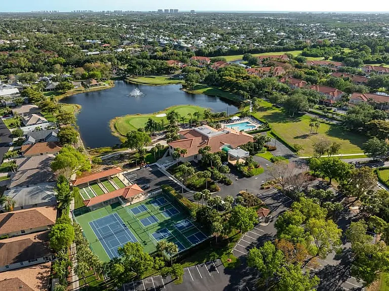 26589 Rosewood Pointe Dr #305 — Photo 35