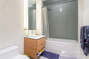 Rented by (Legacy) Elegran